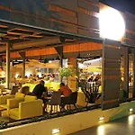 International 4* Vlorë
