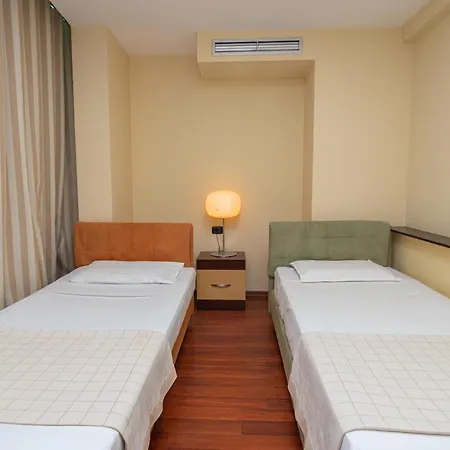 Hotel International