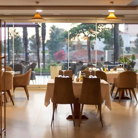 Hotel International 4*