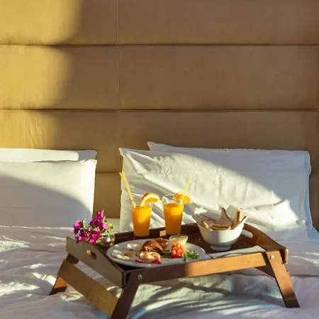 International Hotel 4*