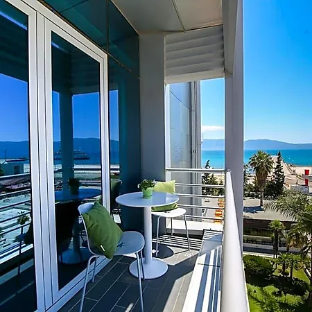 International Otel 4*