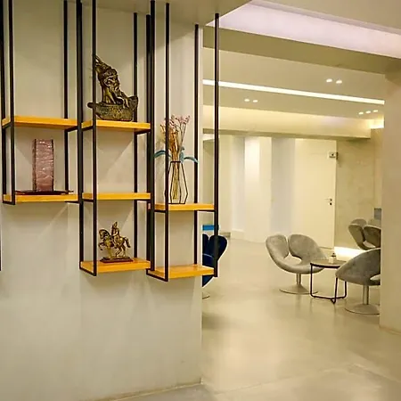 Otel International 4*