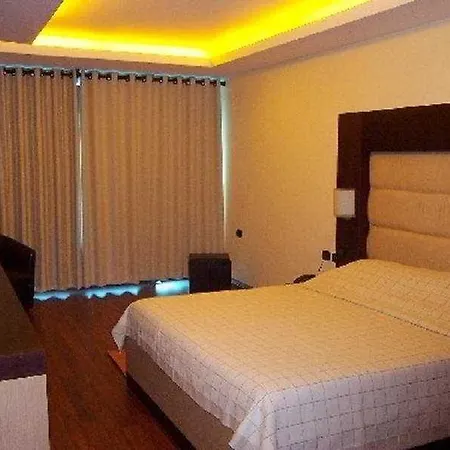 Hotel International 4*