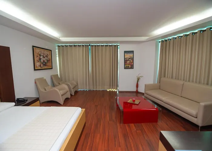 International 4* Vlorë