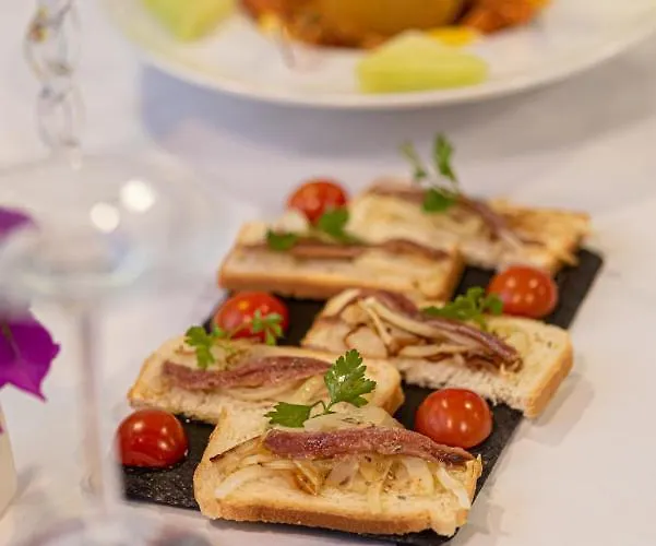 International Hotel 4*